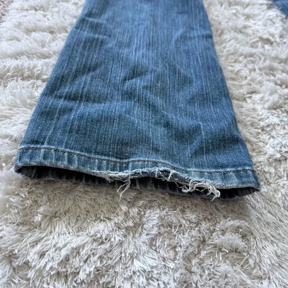The Limited Midrise Bootcut Flared Jeans Size 8R Distressed Medium Wash - Picture 8 of 11